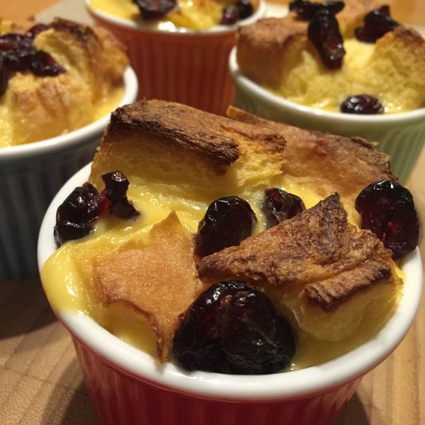 烤蜂蜜布丁麵包：Connie 一起做