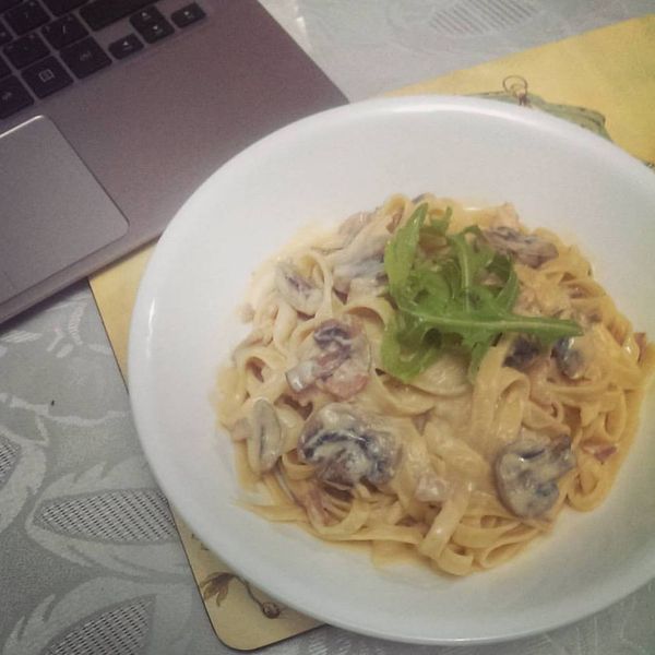 鮮奶油磨菇寬麵 【15分鐘食譜】 : Azure Lai一起做