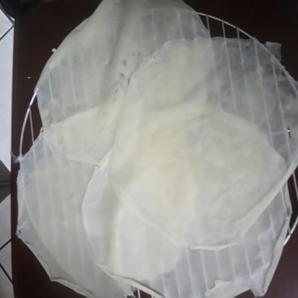 簡易自製潤餅皮(春捲皮):張姍姍 一起做