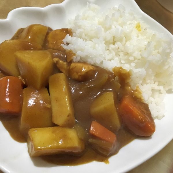 咖哩飯 : Nicole Huang一起做