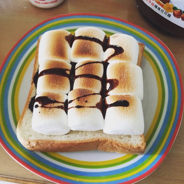 棉花糖烤厚片吐司 : Peiii一起做