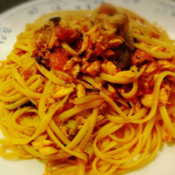 【得意的一天橄欖油】煙燻鮭魚義大利麵 : hung一起做