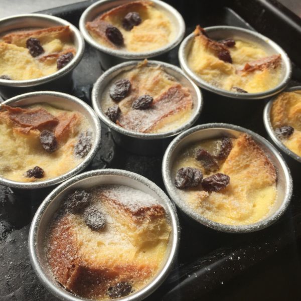 烤蜂蜜布丁麵包：Nita Hsieh 一起做