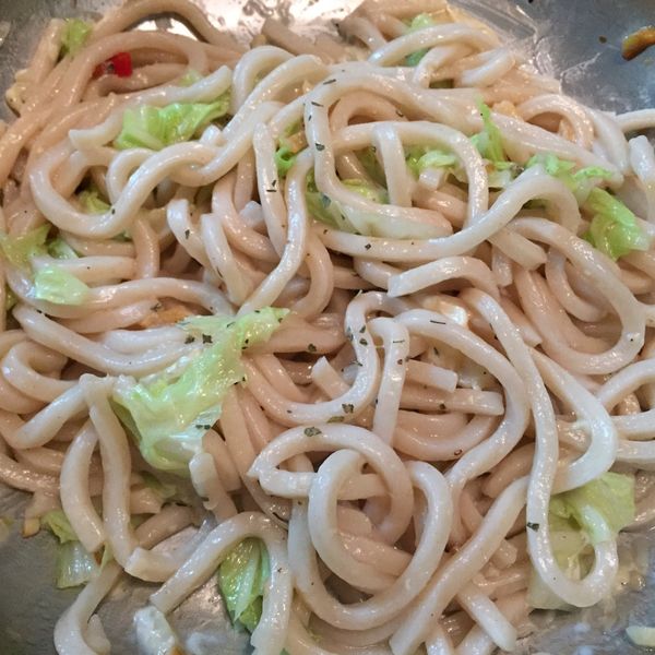 香蒜橄欖油意麵 Aglio e Olio：Helen 一起做