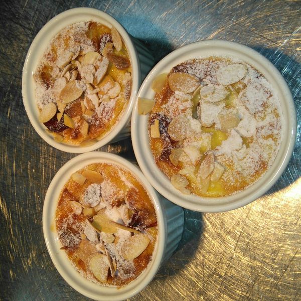 烤蜂蜜布丁麵包：洪嘉勵 一起做