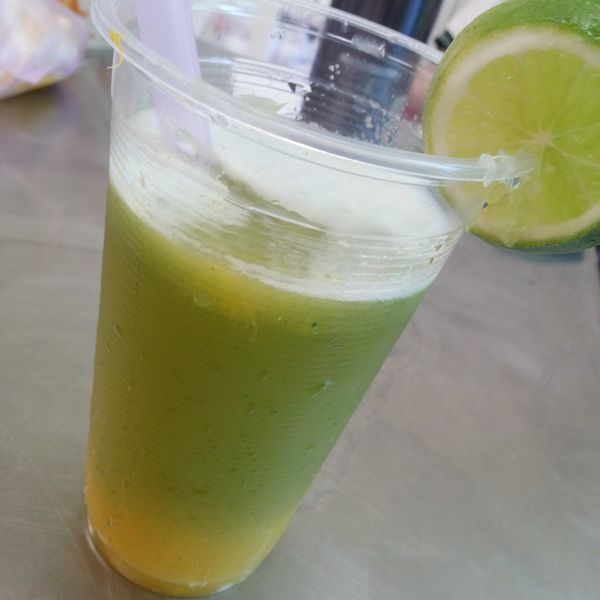 最佳美白飲品--蜂蜜雙色果菜汁 : 霜一起做