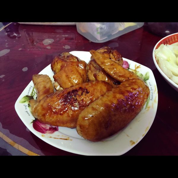 啤酒雞翅:肥肉之家 一起做