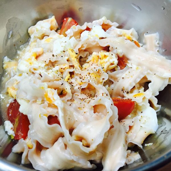 (超快速+超簡單) 蕃茄煨麵 : Fatima一起做