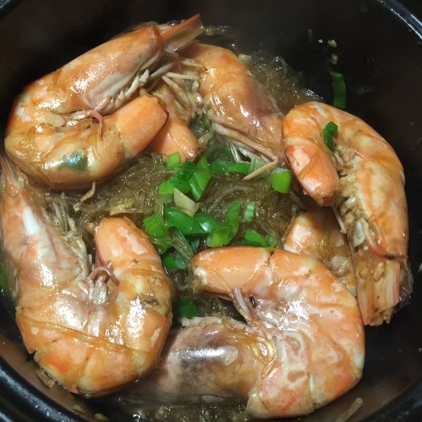 鮮蝦粉絲煲 : Delphia Chen一起做