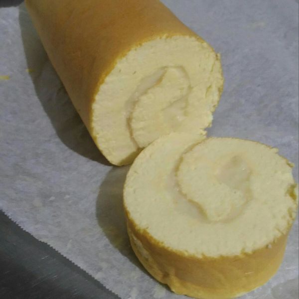 卡士達醬蛋糕卷：徐健鴻 一起做