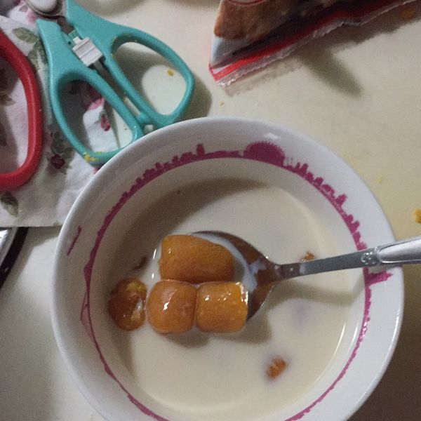 自製紫地瓜QQ圓：Emma Chiu 一起做