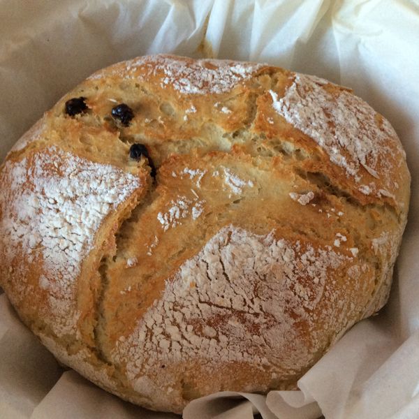 免揉葡萄乾鄉村麵包:Mei Lan Royall 一起做