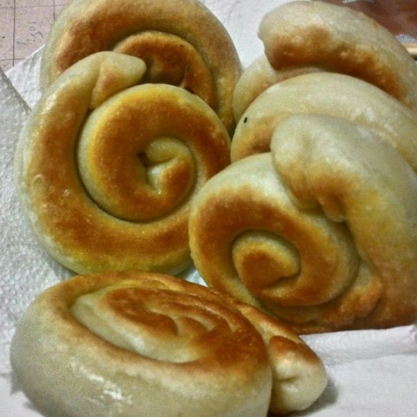 香蔥蝸牛餅 : 月月一起做