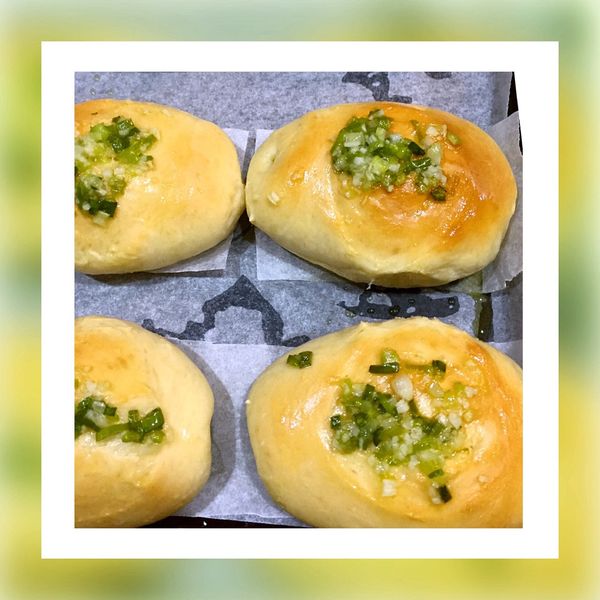 蔥蒜麵包[Panasonic製麵包機]：Lulu Chen 一起做