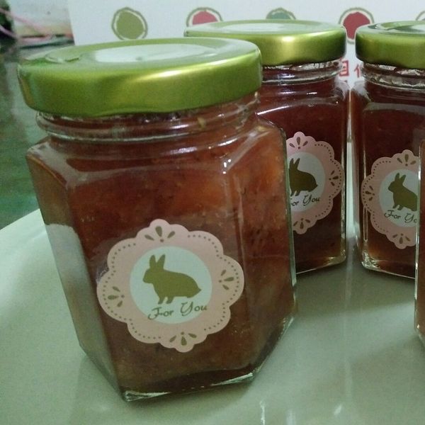 5分鐘。紅寶石草莓醬 : 小花兔在漫步一起做