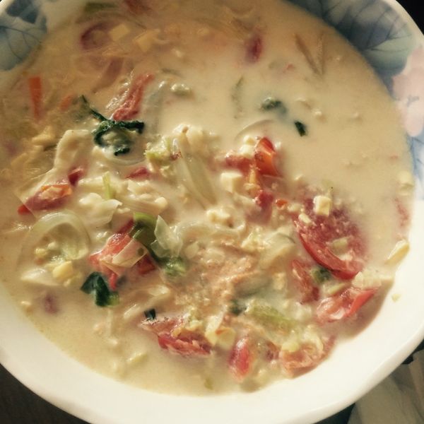 [減肥食譜] 歐式濃郁！順暢洋蔥湯：Zhaoshun  Huang 一起做