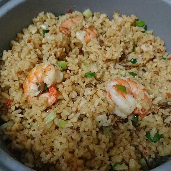 簡單料理-海味干貝醬鮮蝦炒飯:Chen Hui Huang 一起做