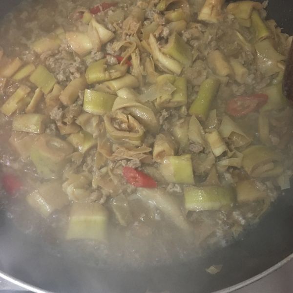 肉絲炒筍子 : Daimey Wallis一起做