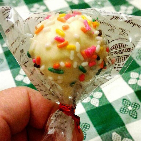 棒棒糖蛋糕 : Chuang Chiao-Lin一起做