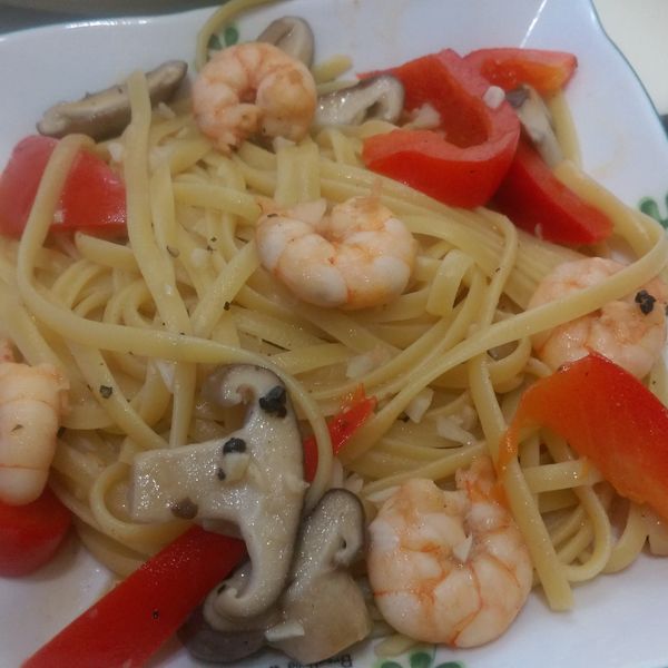 蒜蓉奶油蝦仁『雲端冰箱鮮食家』 : Mgm Lu一起做