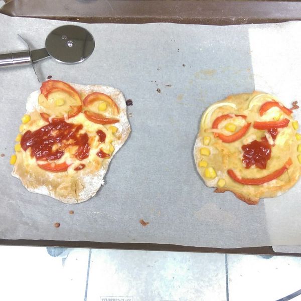 undefined：凡 一起做