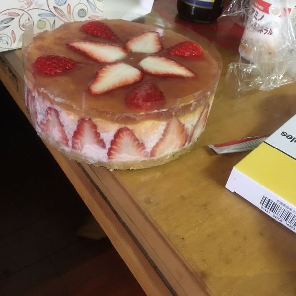 草莓Oreo乳酪慕斯蛋糕（免烤箱） : eunice j y 29一起做