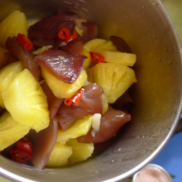 【厚生廚房】鳳梨炒木耳 : 陳怡竹一起做