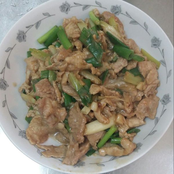 蔥爆肉絲 : 郭曉晴一起做