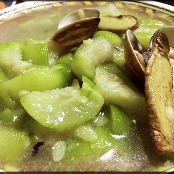 絲瓜蛤蜊 : Yi Jing Hsu一起做