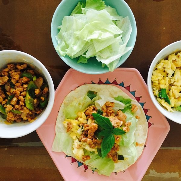 台灣混血兒墨西哥捲餅 蕃茄醬懶人料理:小廢霞 一起做