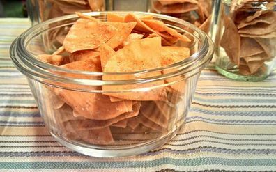 [用餃子皮做芝士脆片]偽墨西哥脆片 : 巫培華一起做