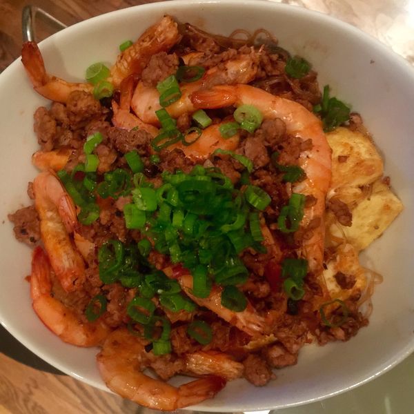 豆腐鮮蝦粉絲煲 : Bella's Dishes一起做