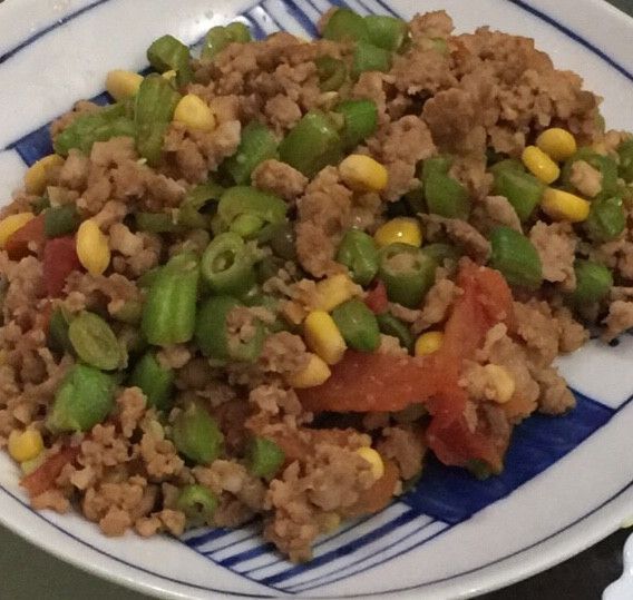 彩蔬肉末《家樂福廚神大賽2015》 : hl一起做