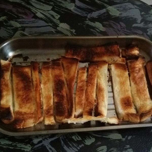 蜂蜜吐司邊脆餅 : 歐純姿一起做