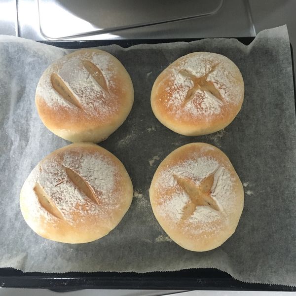 影音示範 低溫發酵冷藏法麵包 烤箱烘焙版 : 芳一起做