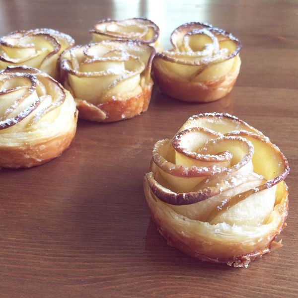 酥皮玫瑰蘋果派【HOLA幸福食堂】:點點 一起做