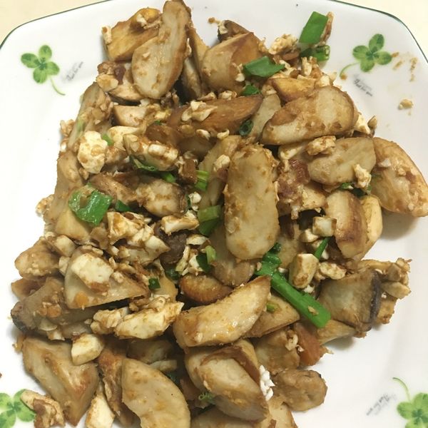 鹹蛋炒杏鮑菇 : Claudie Yu一起做