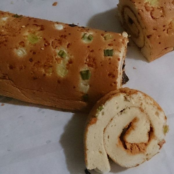 香蔥肉鬆蛋糕卷：patty 一起做