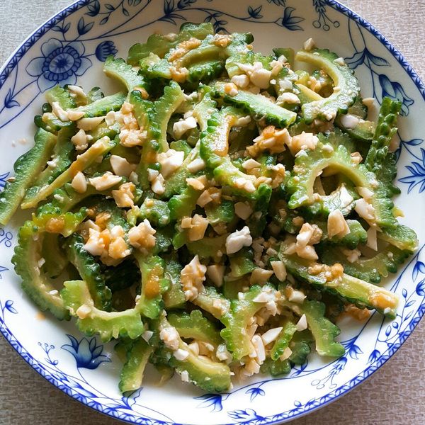 鹹蛋炒苦瓜 : 葉淑尹一起做