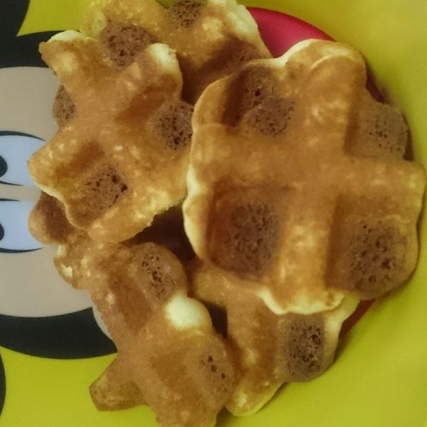 ［新手零失敗］用鬆餅粉就可以做的一口鬆餅 : 羅婉萍一起做