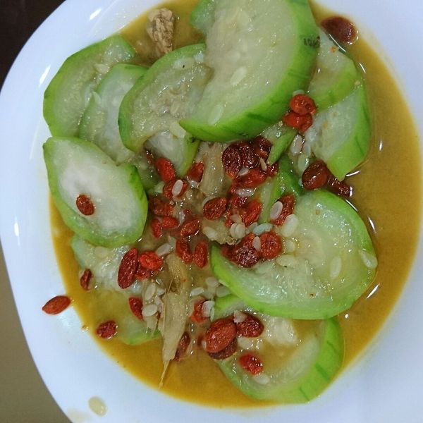 麻油枸杞絲瓜 : 阿芳一起做