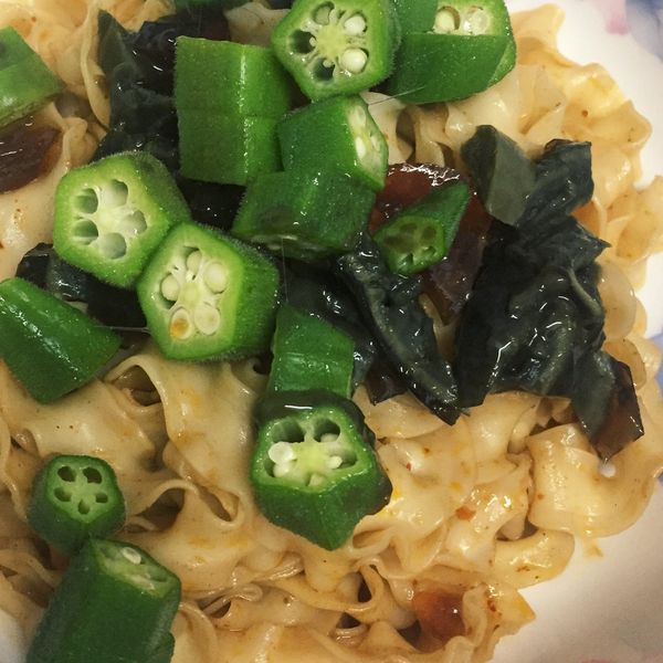 蛋蛋的滋味「記憶中的味味麵」：Yin Chang 一起做