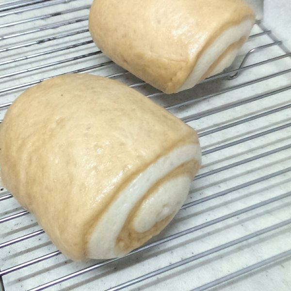 黑糖雙色饅頭：Erin Woo 一起做