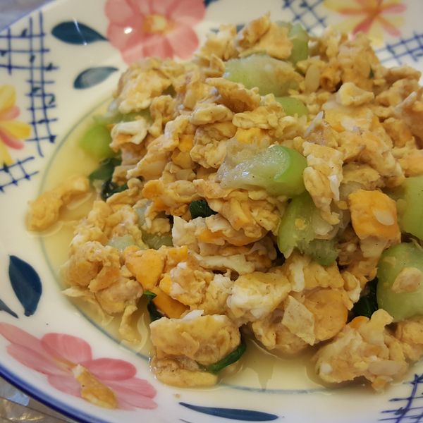 *懶人料理* 絲瓜炒蛋・ω・:Betty Yang 一起做