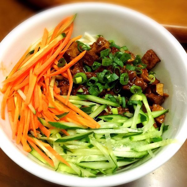 不死鹹的台味酢醬麵：大牌 一起做