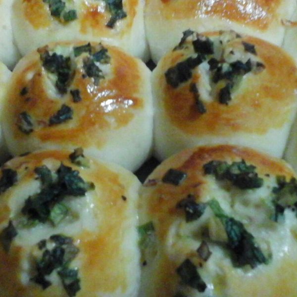 香葱小餐包，懷念的復古味道 : 游淑榆一起做