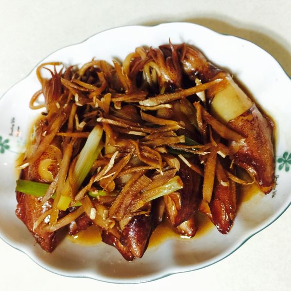 薑燒小卷。淬釀年菜料理:吳月儀 一起做