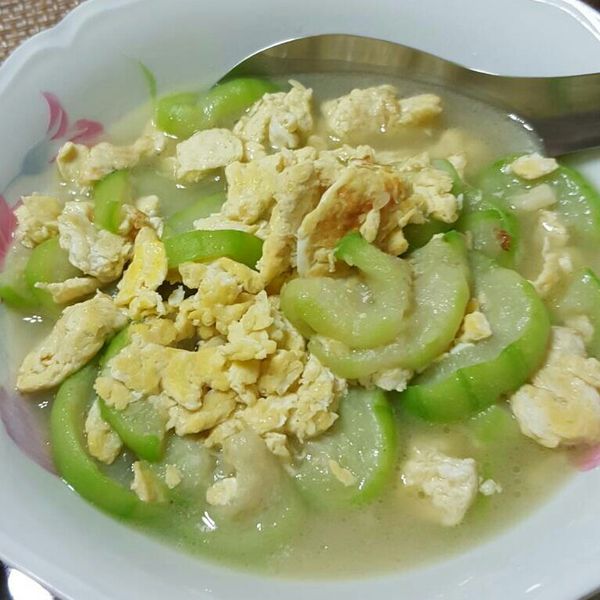 蛋炒絲瓜 : 莫再問一起做