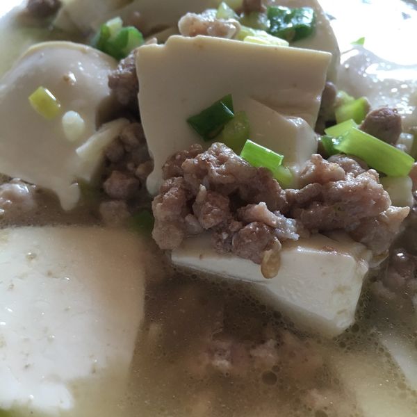 絞肉燉豆腐。麻婆豆腐不辣版 : 蓉一起做