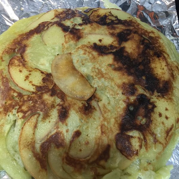 蘋果鬆餅 ~平底鍋+鬆餅粉輕鬆完成~：港婦一名 一起做